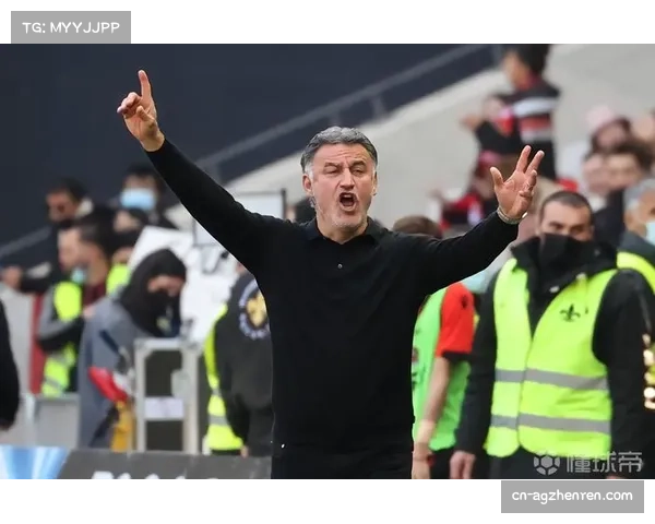 巴黎圣日耳曼宣布主帅加尔蒂埃下课紧急寻觅新教练人选